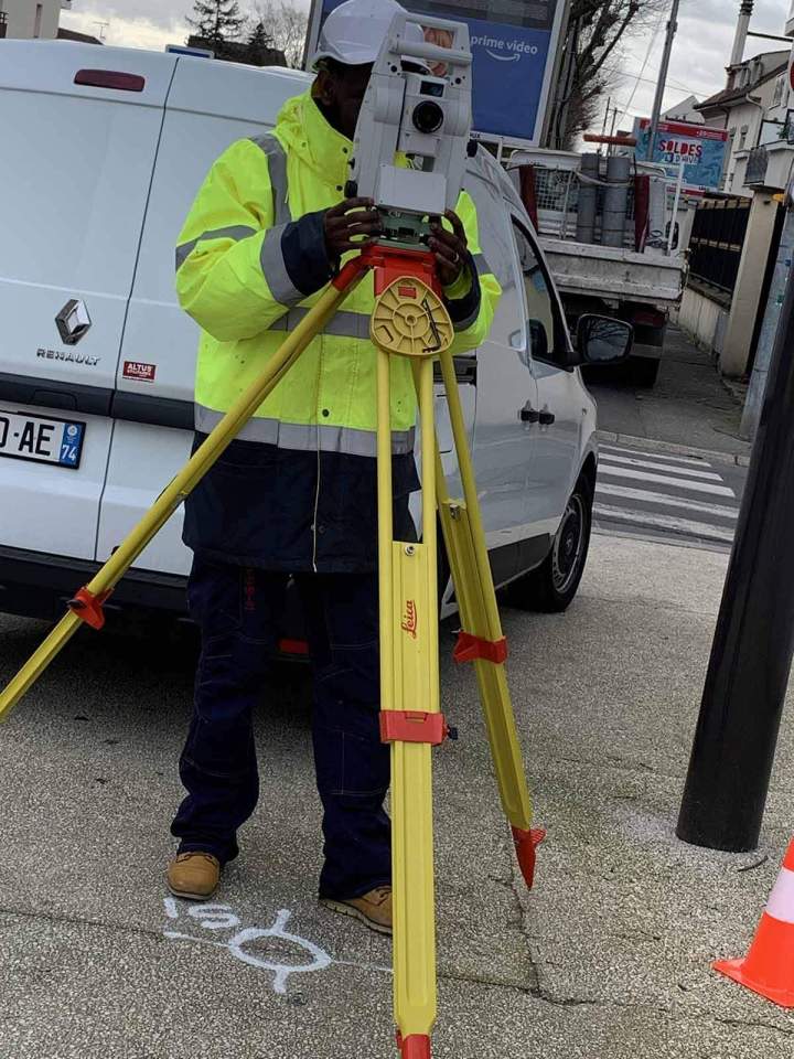 Des réseaux enterrés positionnés dans un système de coordonnées géographiques 